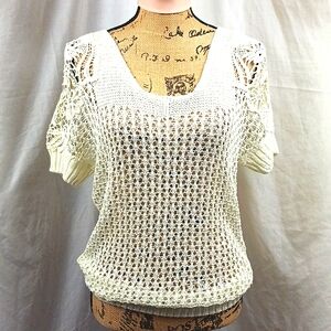 New Anouka Women's blouse top knitted Antique White sweater size Medium